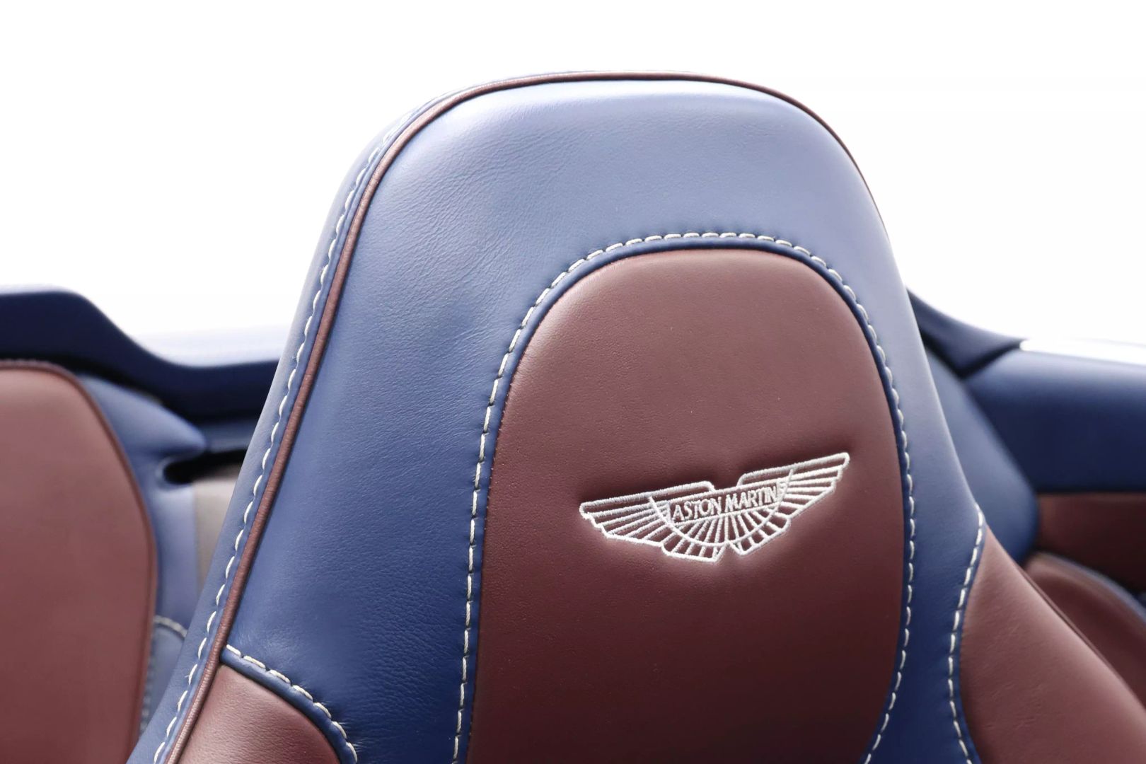 2015 Aston Martin Vanquish - Image 71