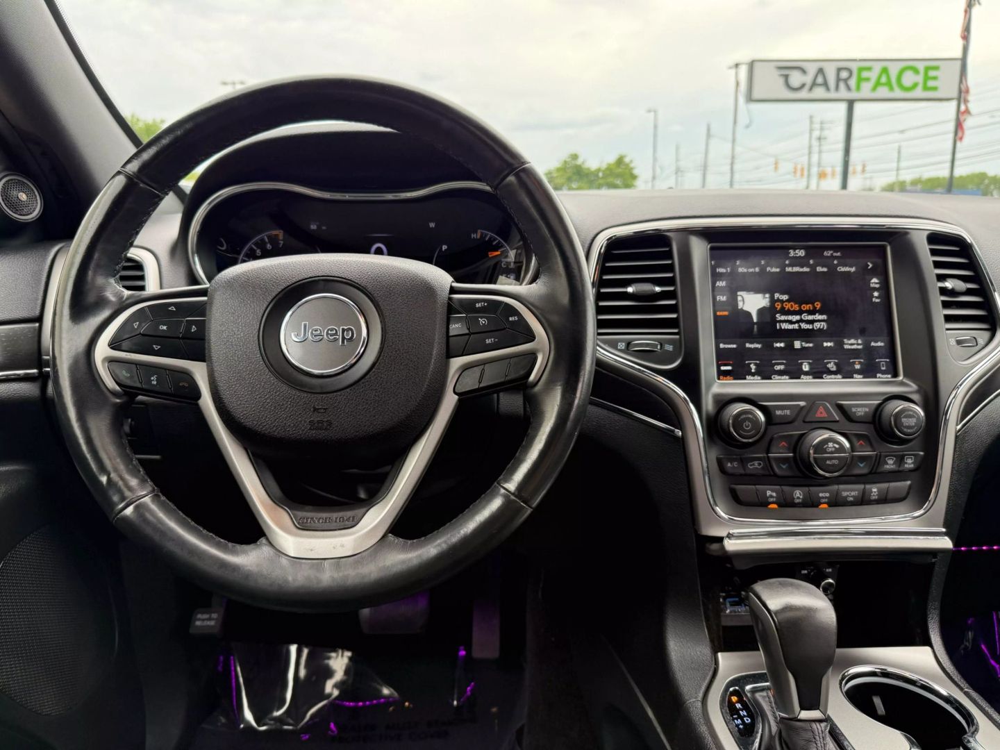 2018 Jeep Grand Cherokee - Image 30