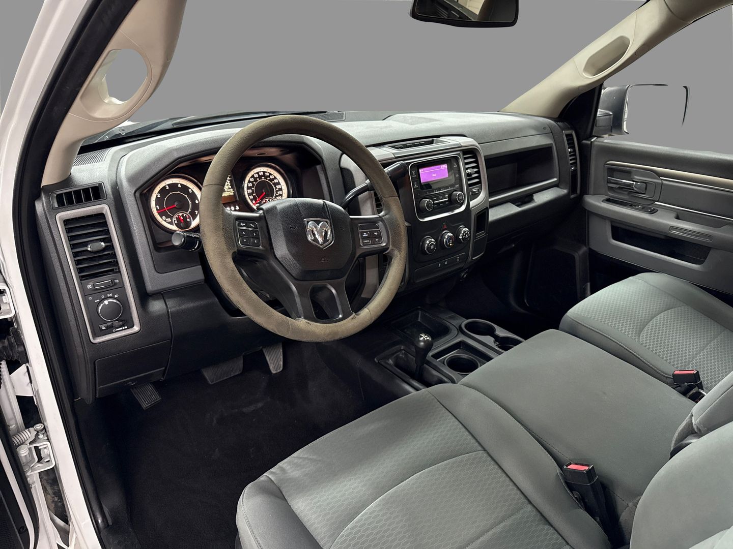 2017 Ram 2500 Regular Cab - Image 34