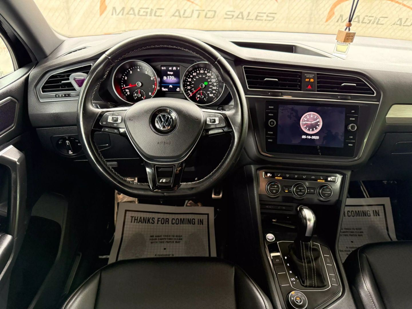 2021 Volkswagen Tiguan - Image 33