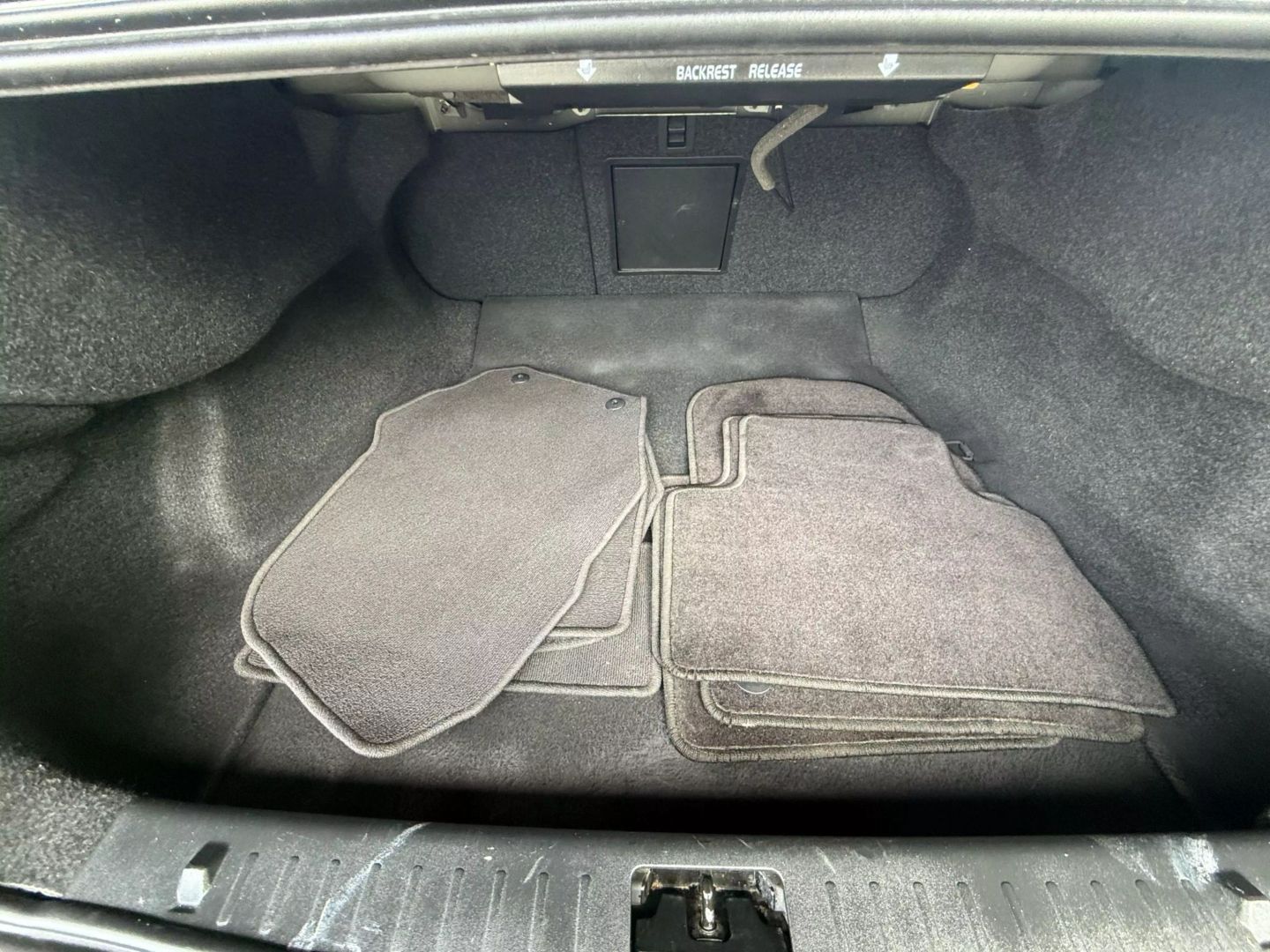 2014 Volvo S60 - Image 20