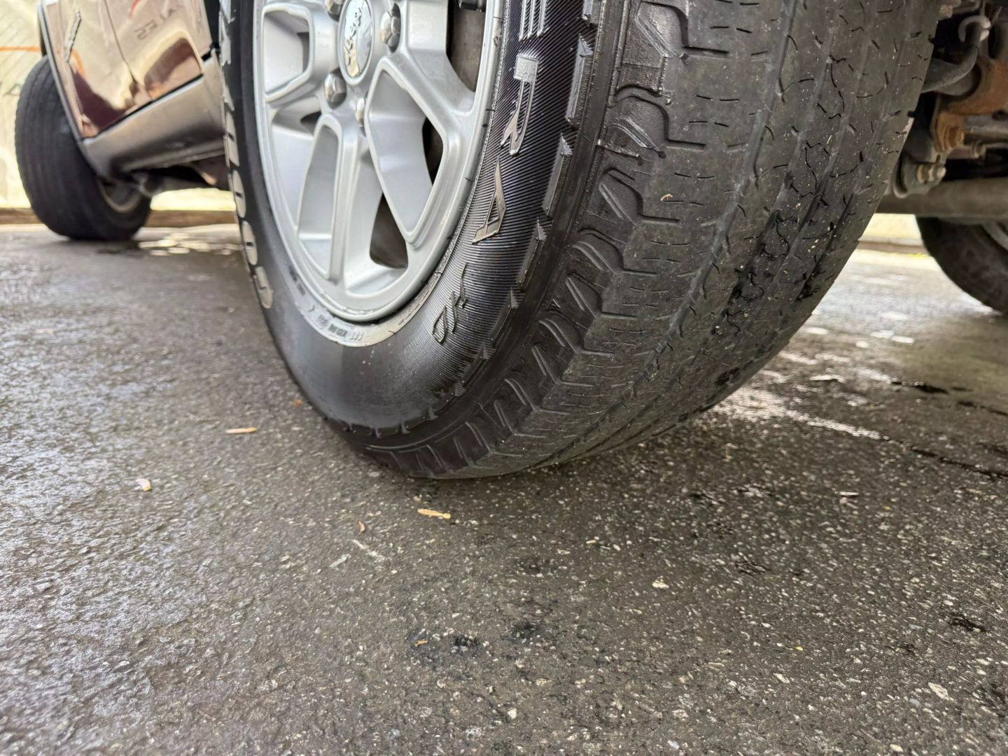 2019 Jeep Grand Cherokee - Image 41