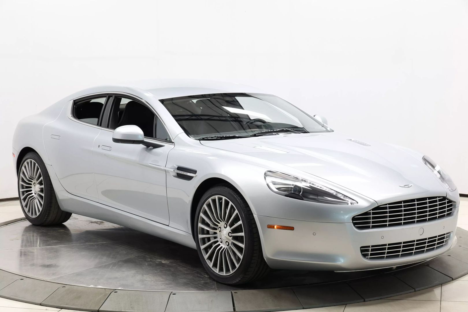 2011 Aston Martin Rapide - Image 97