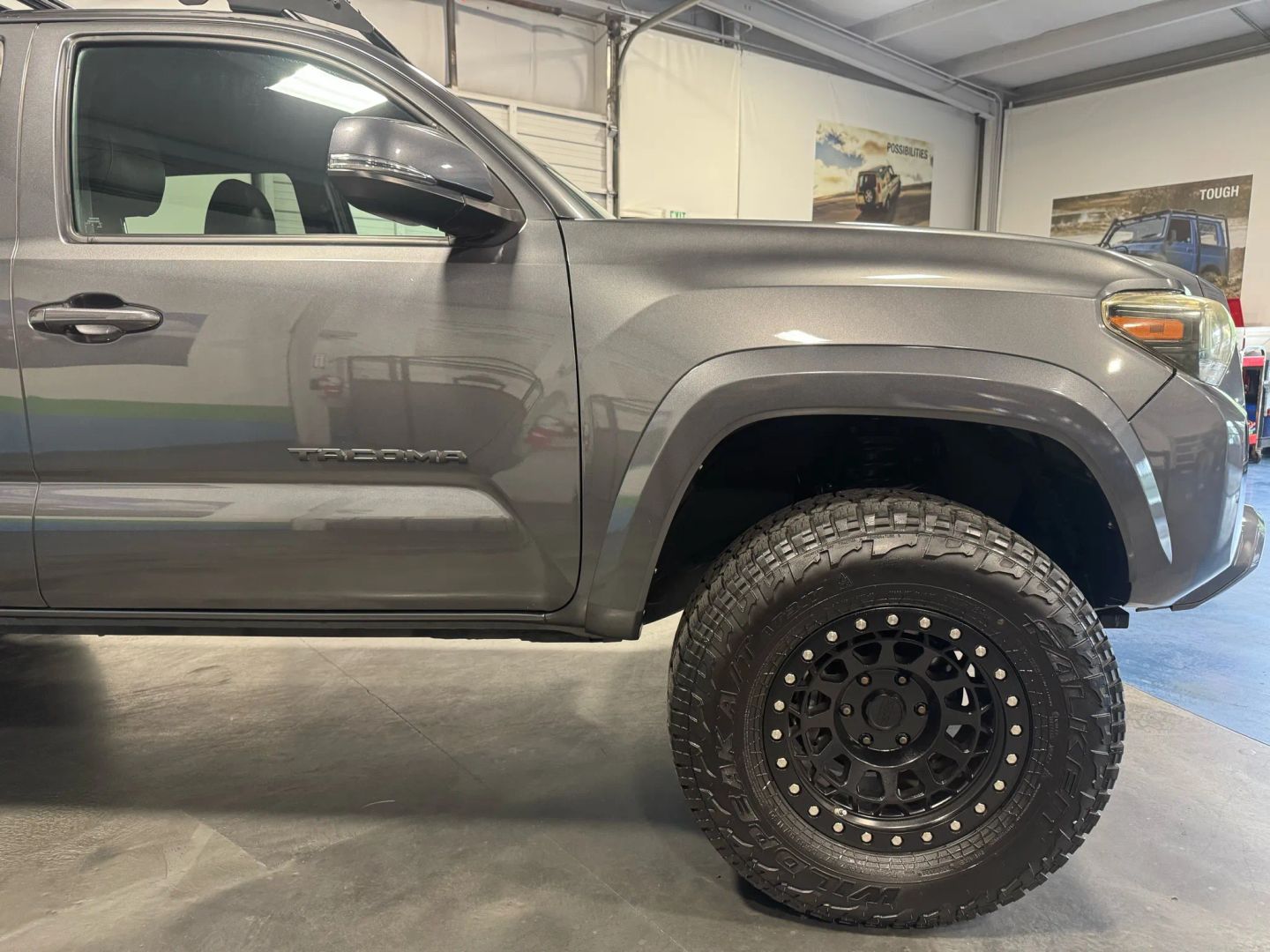 2016 Toyota Tacoma Double Cab Limited Pickup 4d 5 Ft - Image 13