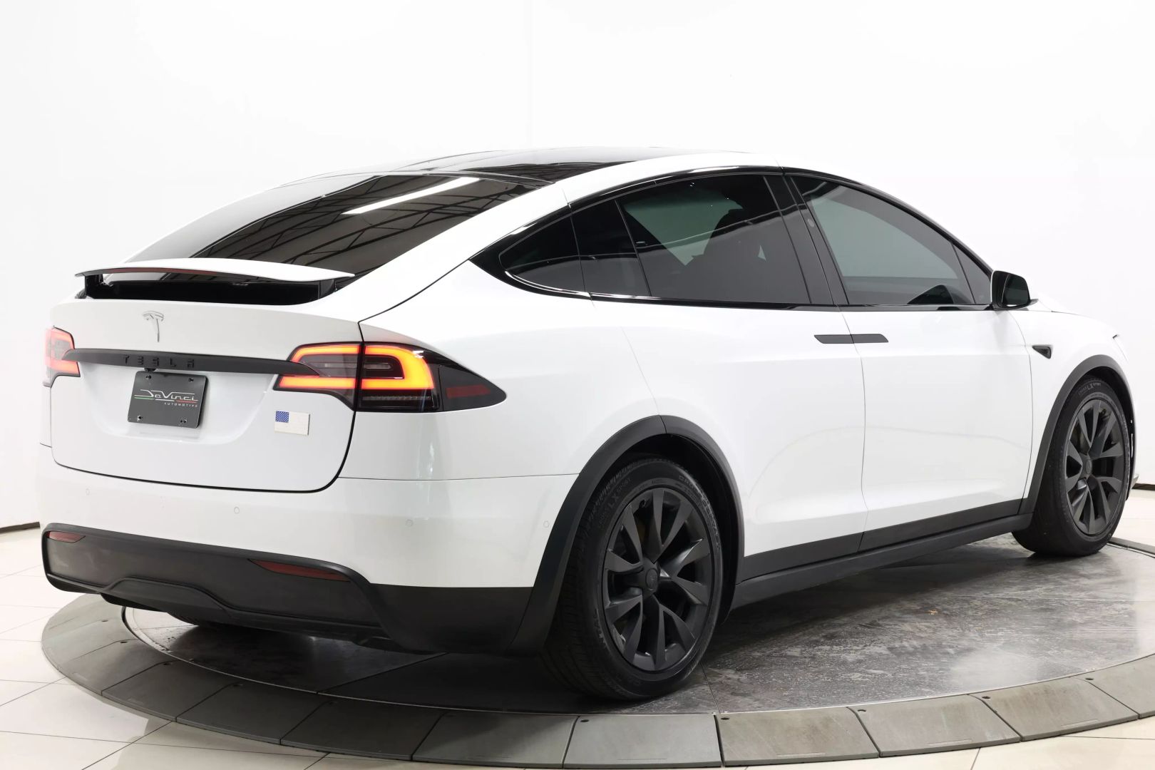 2023 Tesla Model X - Image 64