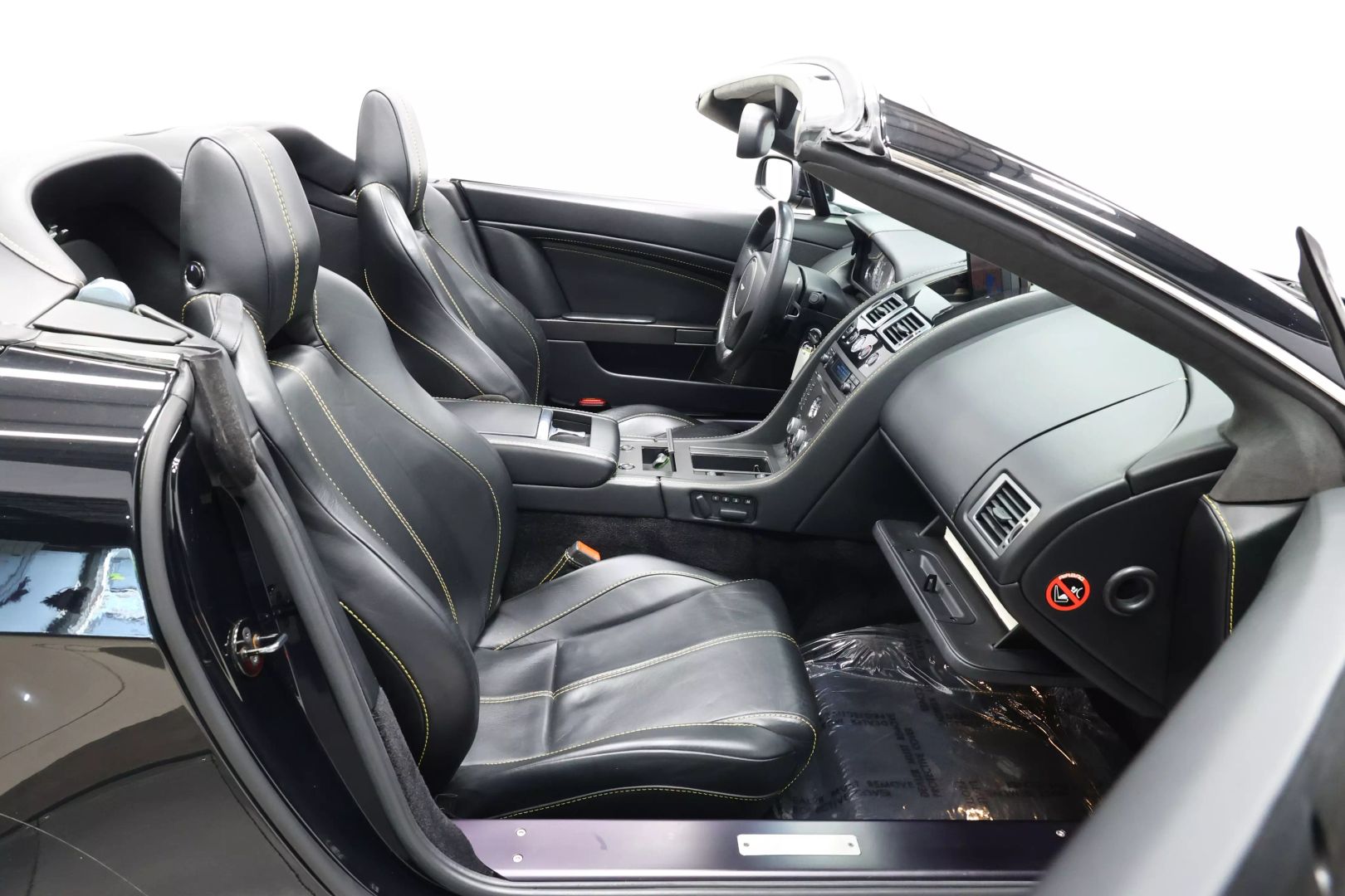 2008 Aston Martin Vantage - Image 69
