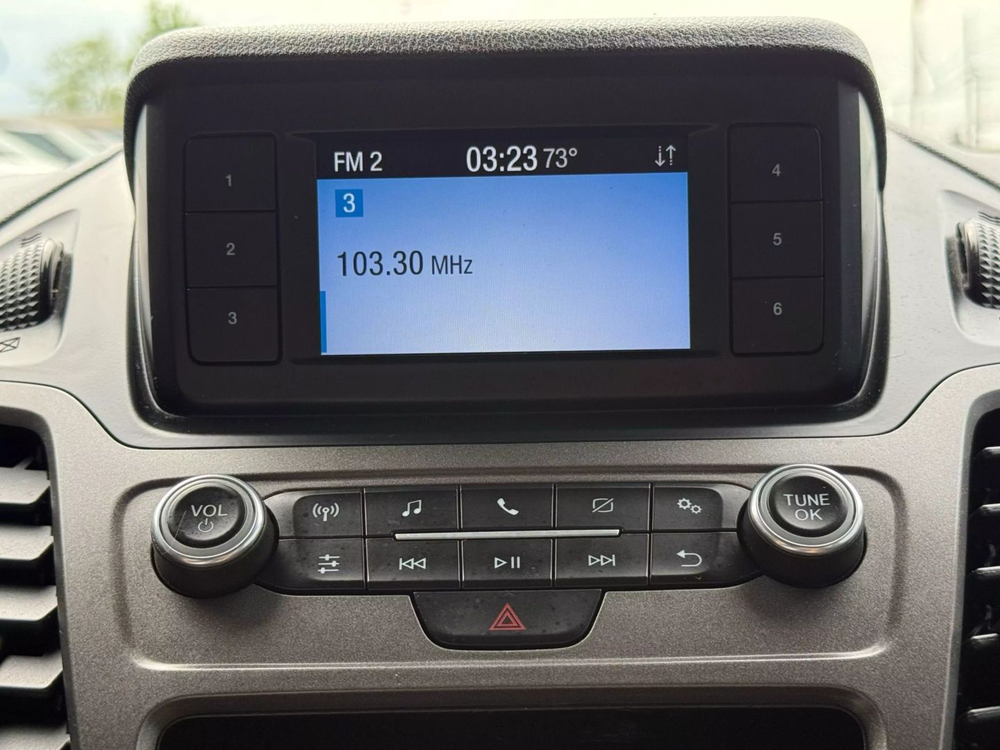 2019 Ford Transit Connect Passenger - Image 35