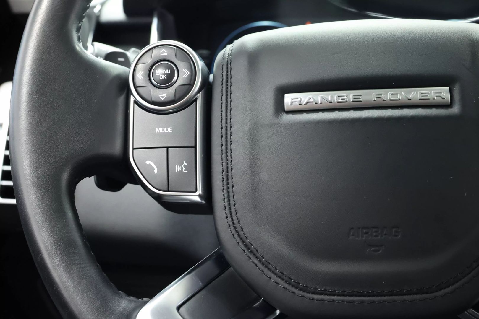 2016 Land Rover Range Rover - Image 27