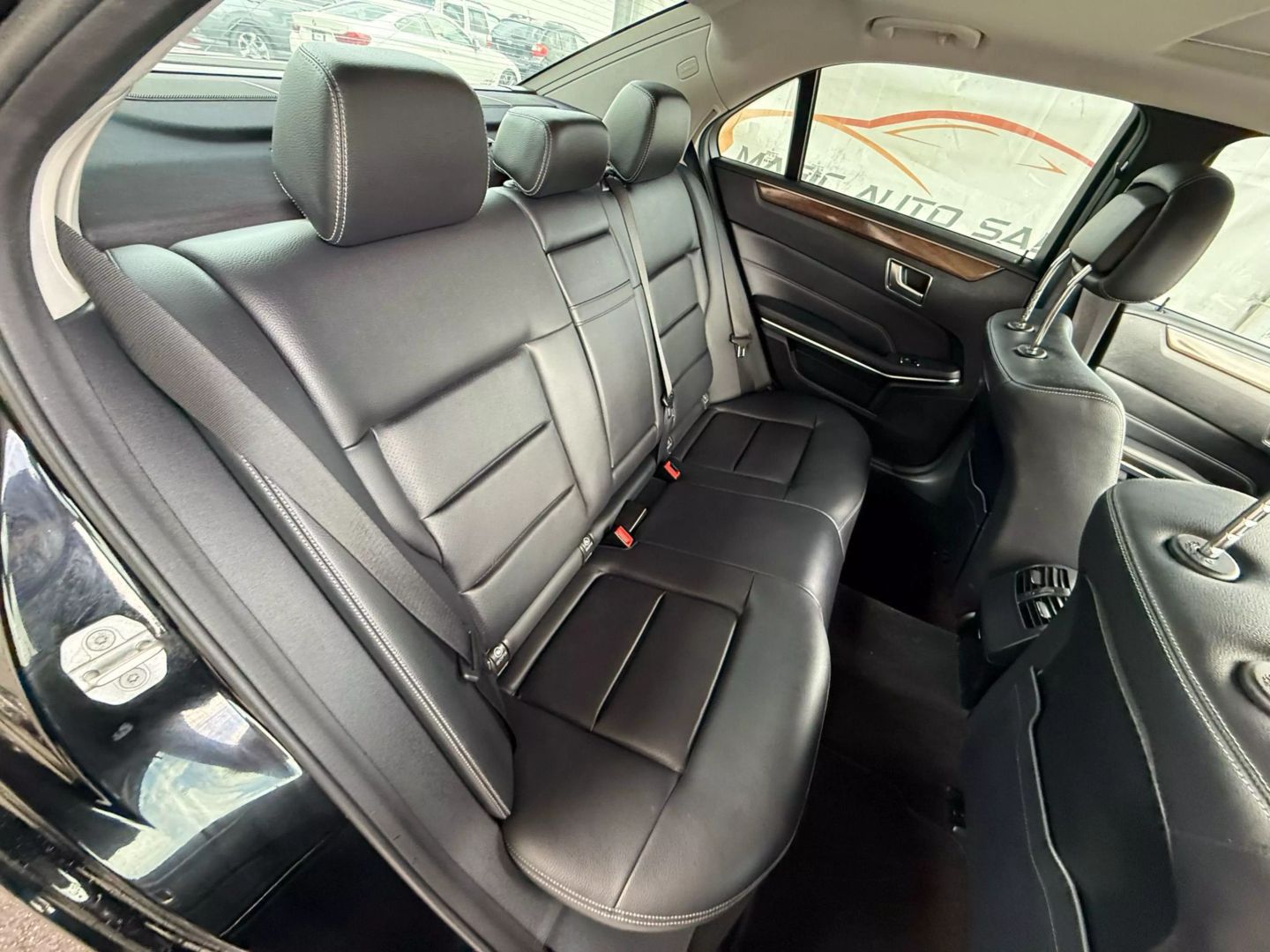 2014 Mercedes-benz E-class - Image 23