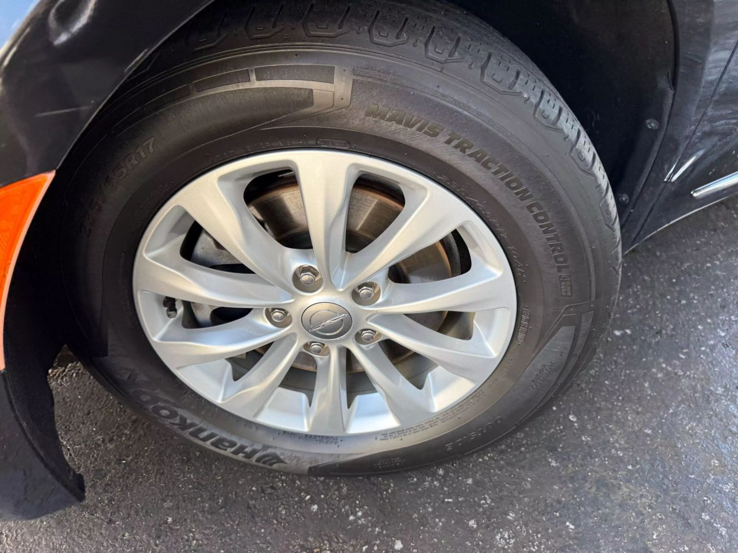 2018 Chrysler Pacifica - Image 38