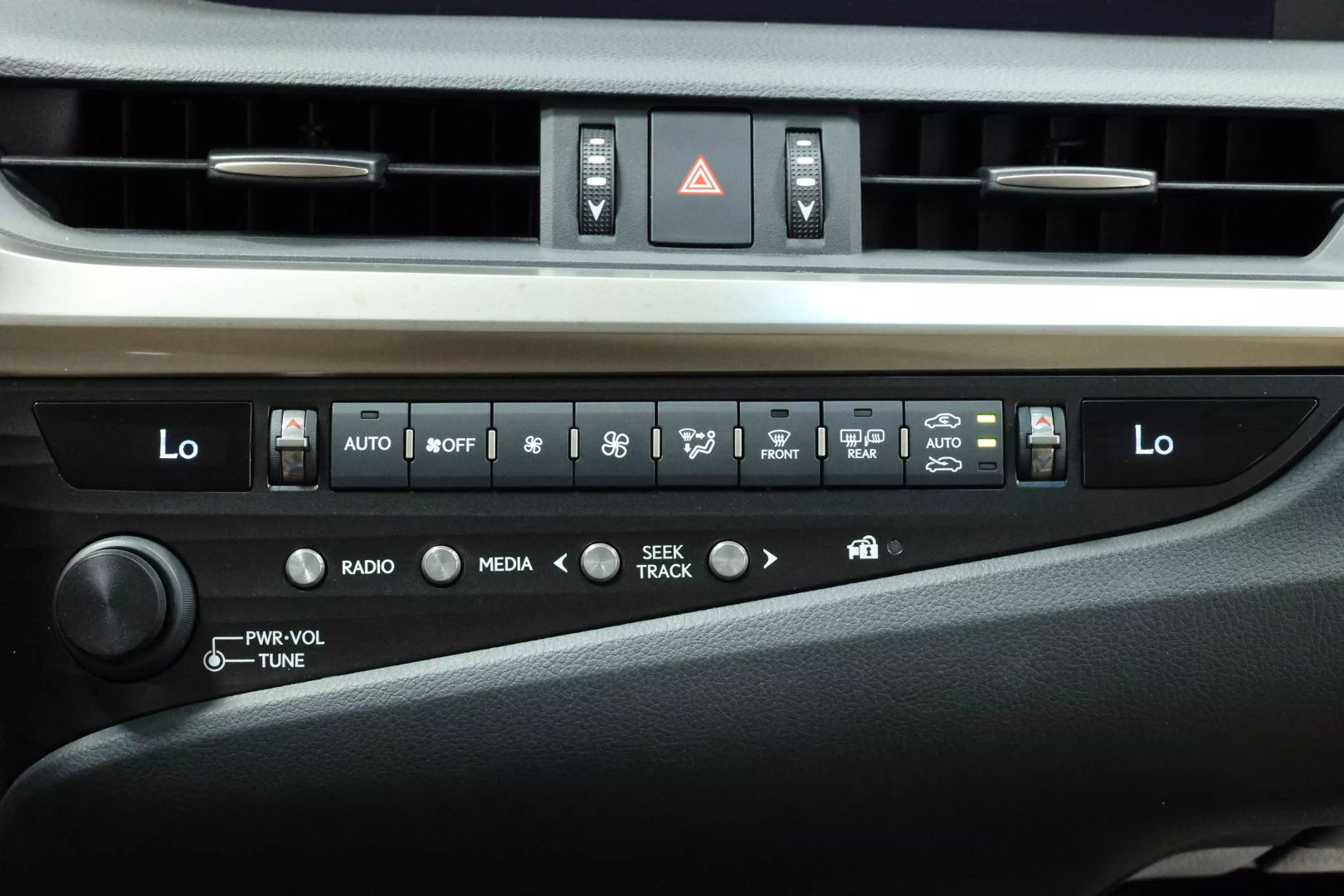 2020 Lexus Es - Image 33
