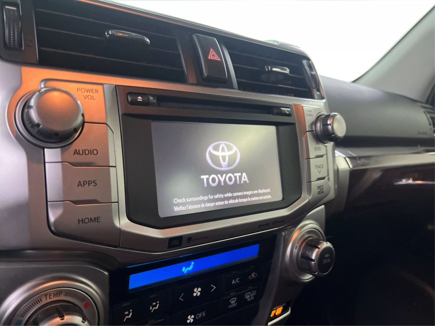2019 Toyota 4runner - Image 14