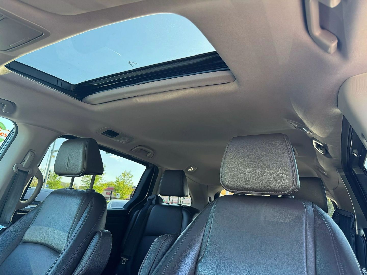 2019 Honda Odyssey - Image 19