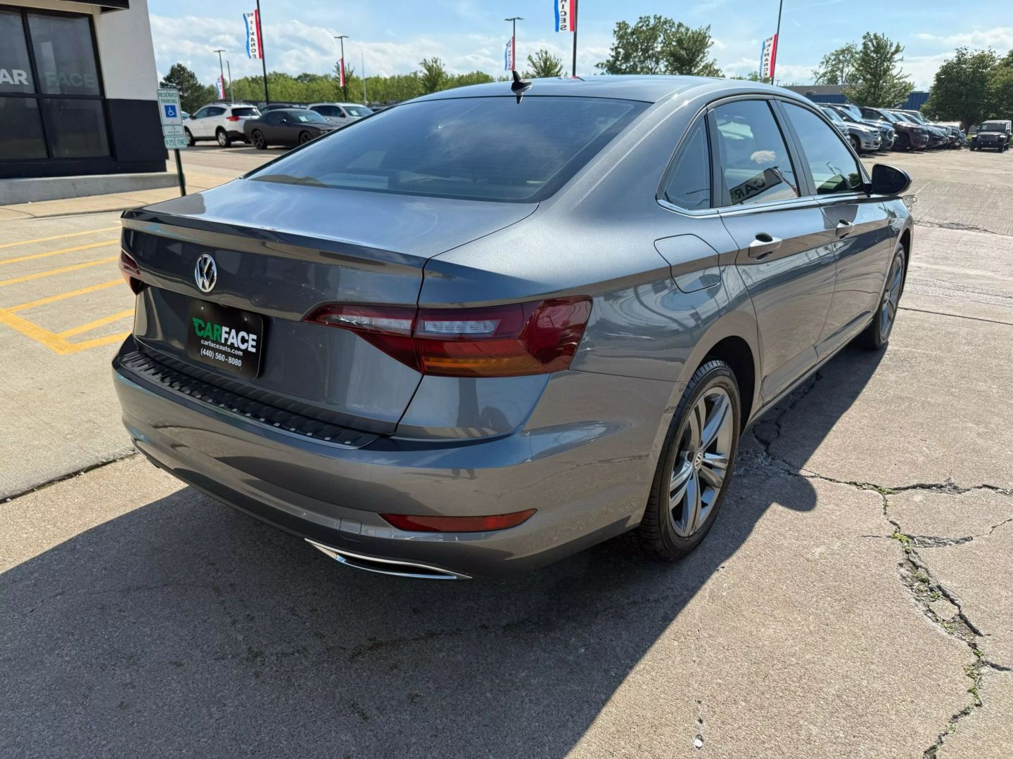 2019 Volkswagen Jetta - Image 14