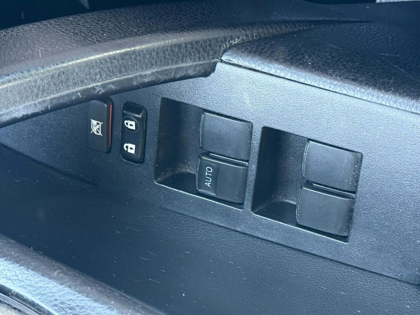 2018 Toyota Corolla - Image 38