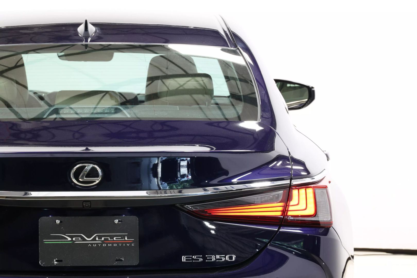 2020 Lexus Es - Image 58