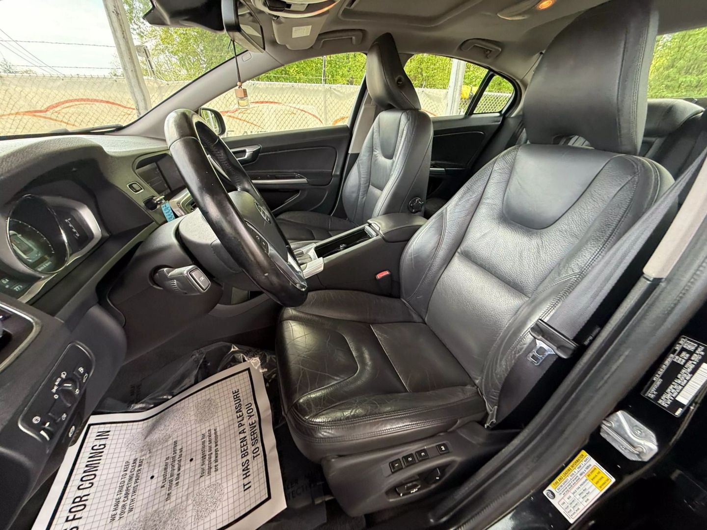 2014 Volvo S60 - Image 16