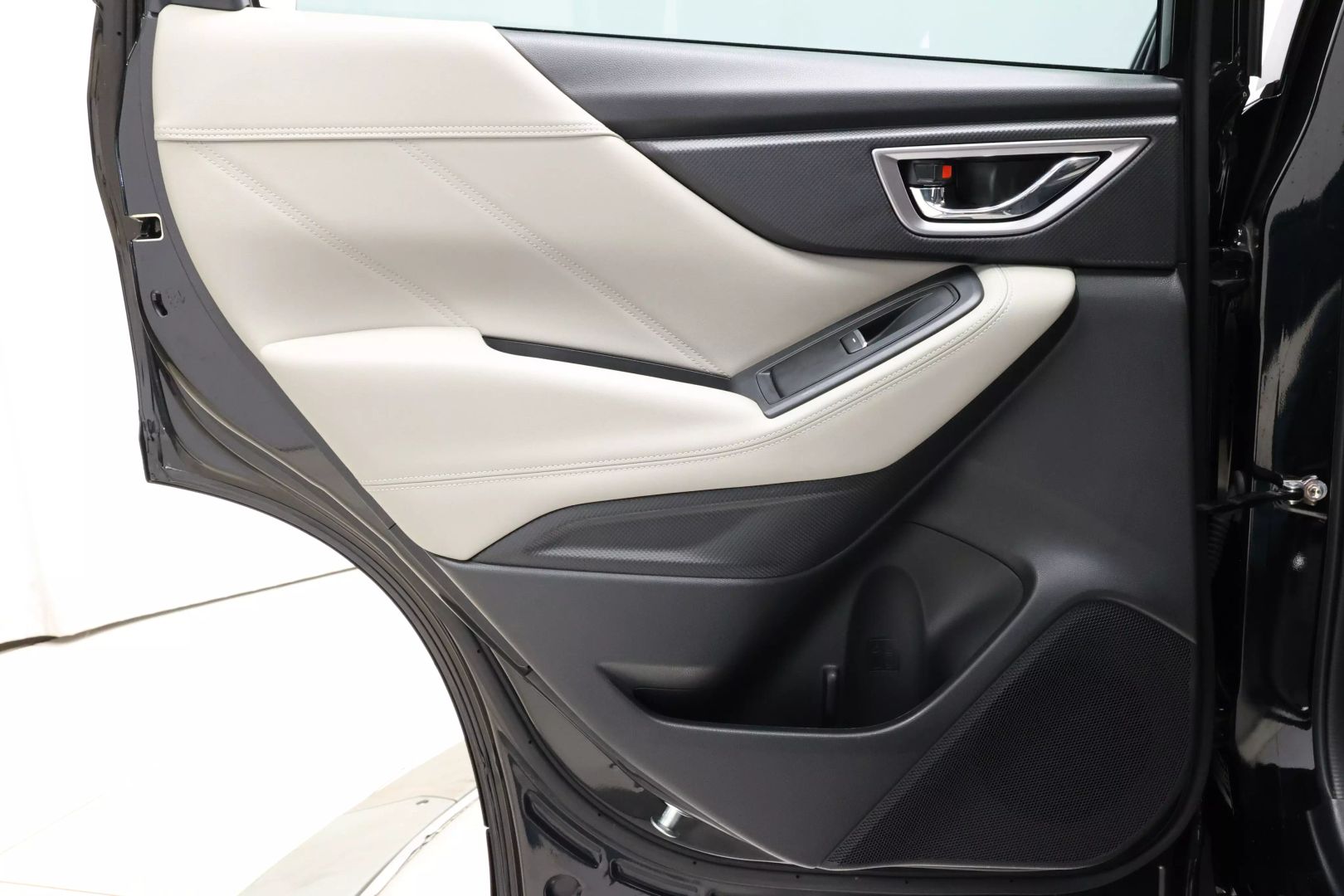 2021 Subaru Forester - Image 46