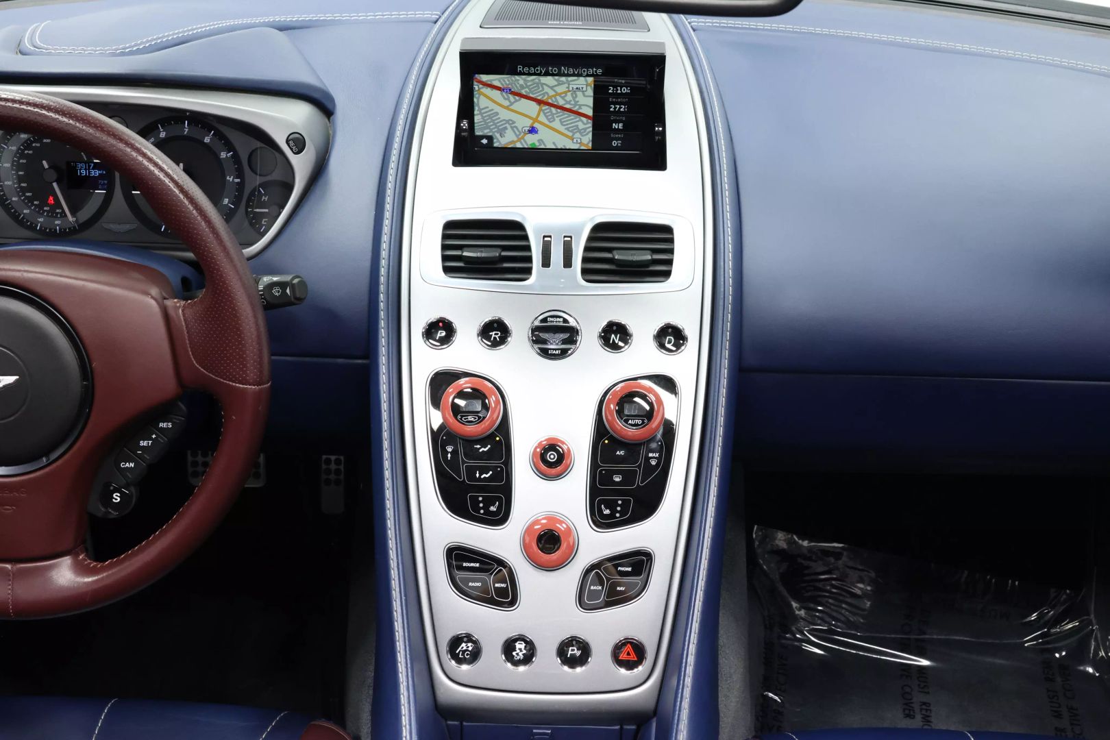 2015 Aston Martin Vanquish - Image 35