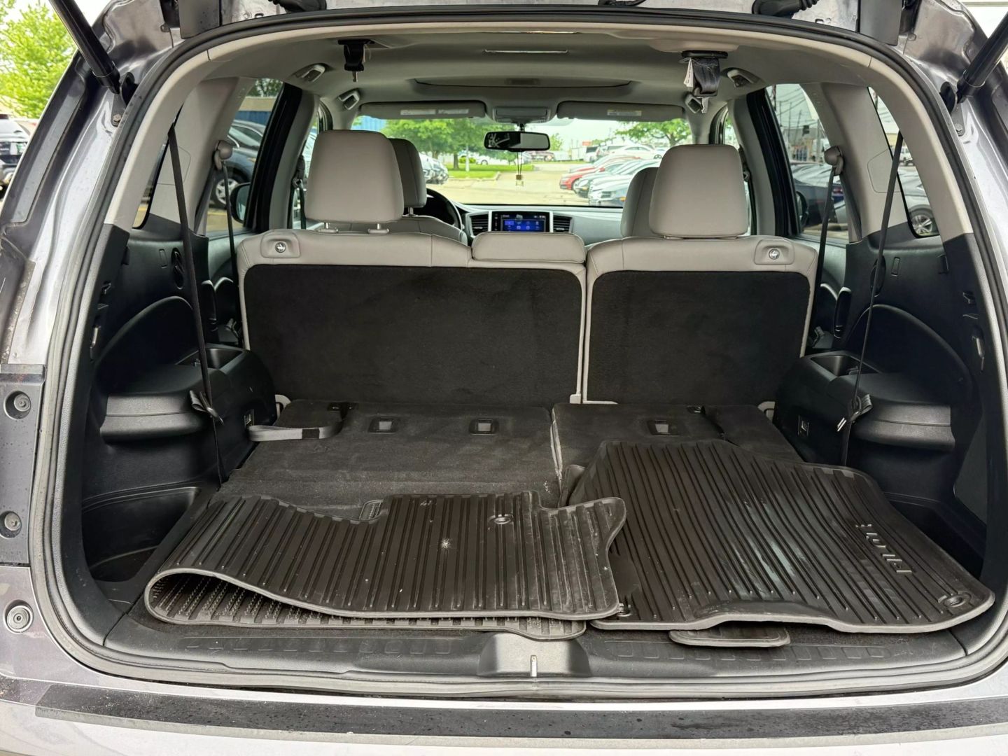 2016 Honda Pilot - Image 15