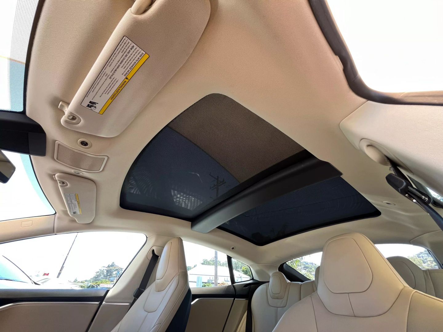 2014 Tesla Model S  Vin: 5yjsa1s11efp57144 Stock Id: P57144 - Image 23