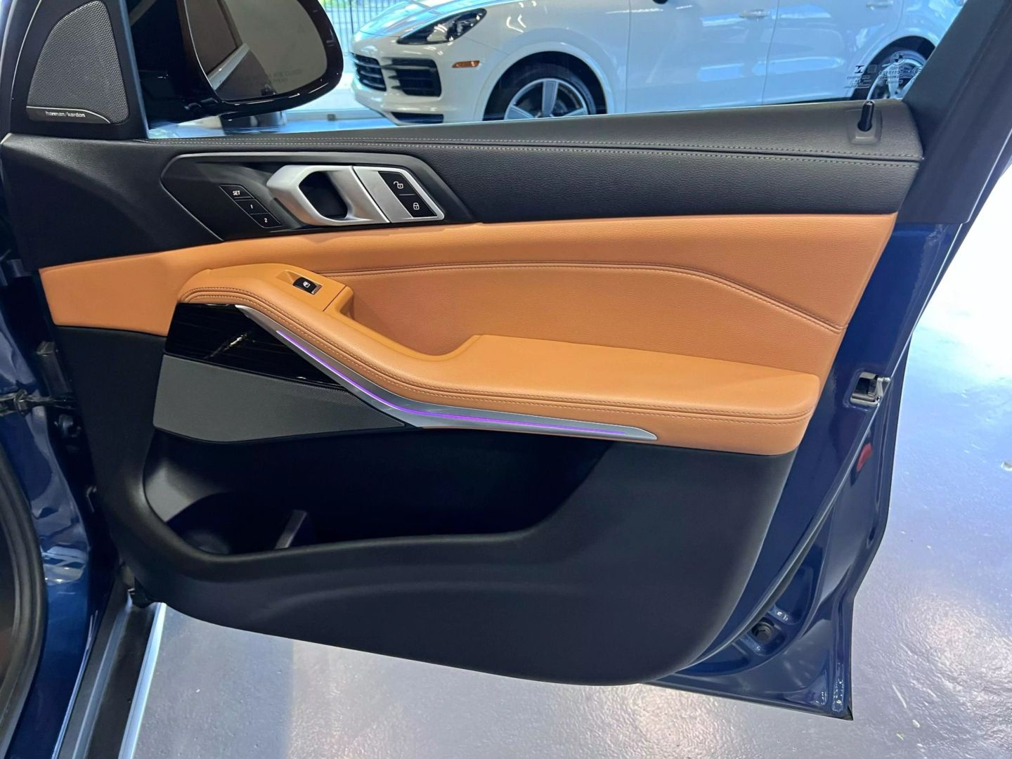 2019 Bmw X5 Xdrive50i Sport Utility 4d - Image 21
