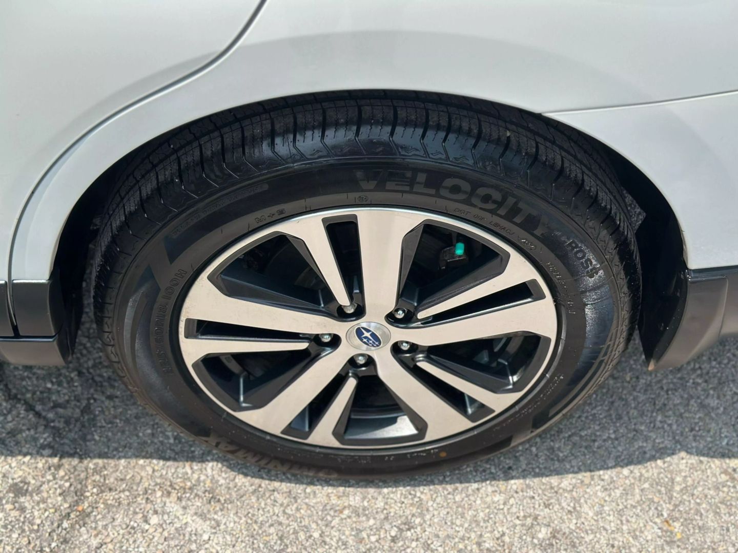 2018 Subaru Outback - Image 64