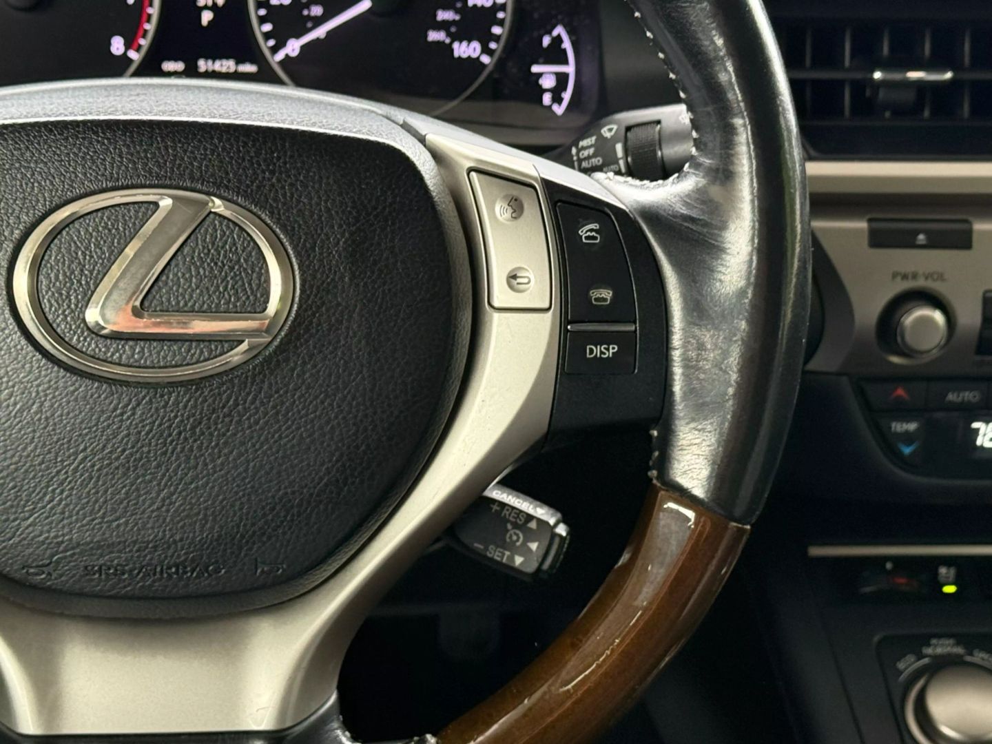 2013 Lexus Es - Image 34