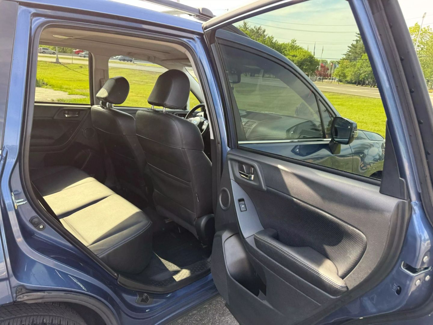 2014 Subaru Forester - Image 21