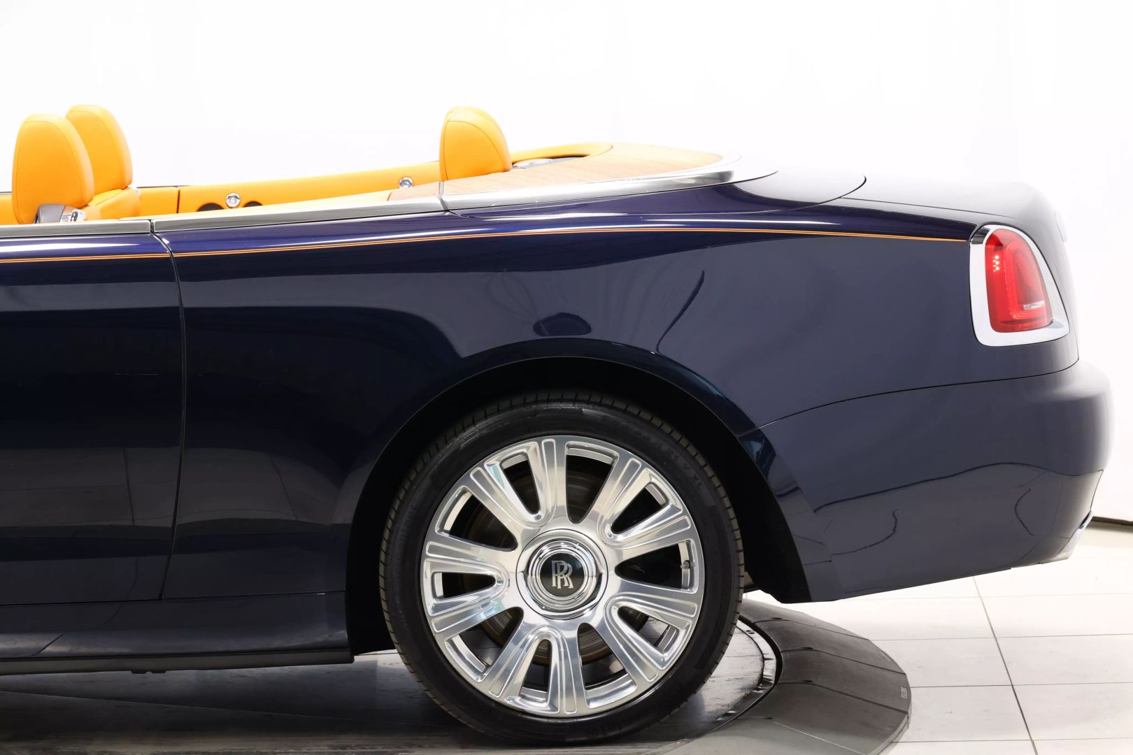 2016 Rolls-royce Dawn - Image 8