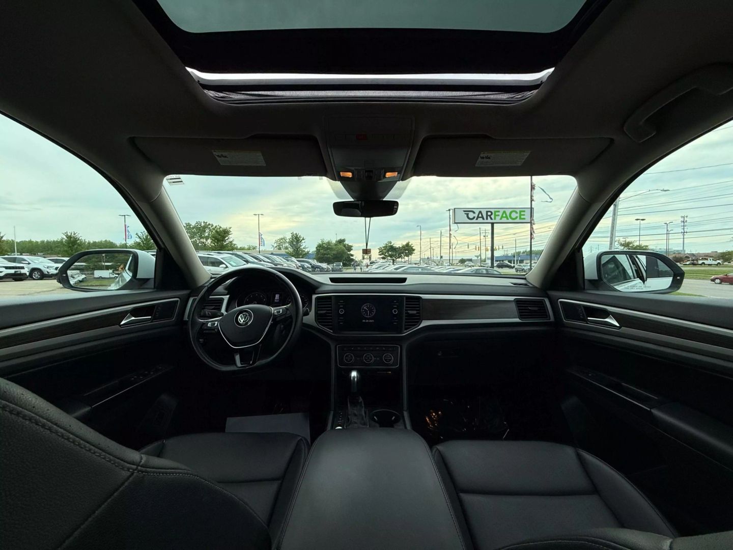 2020 Volkswagen Atlas - Image 26