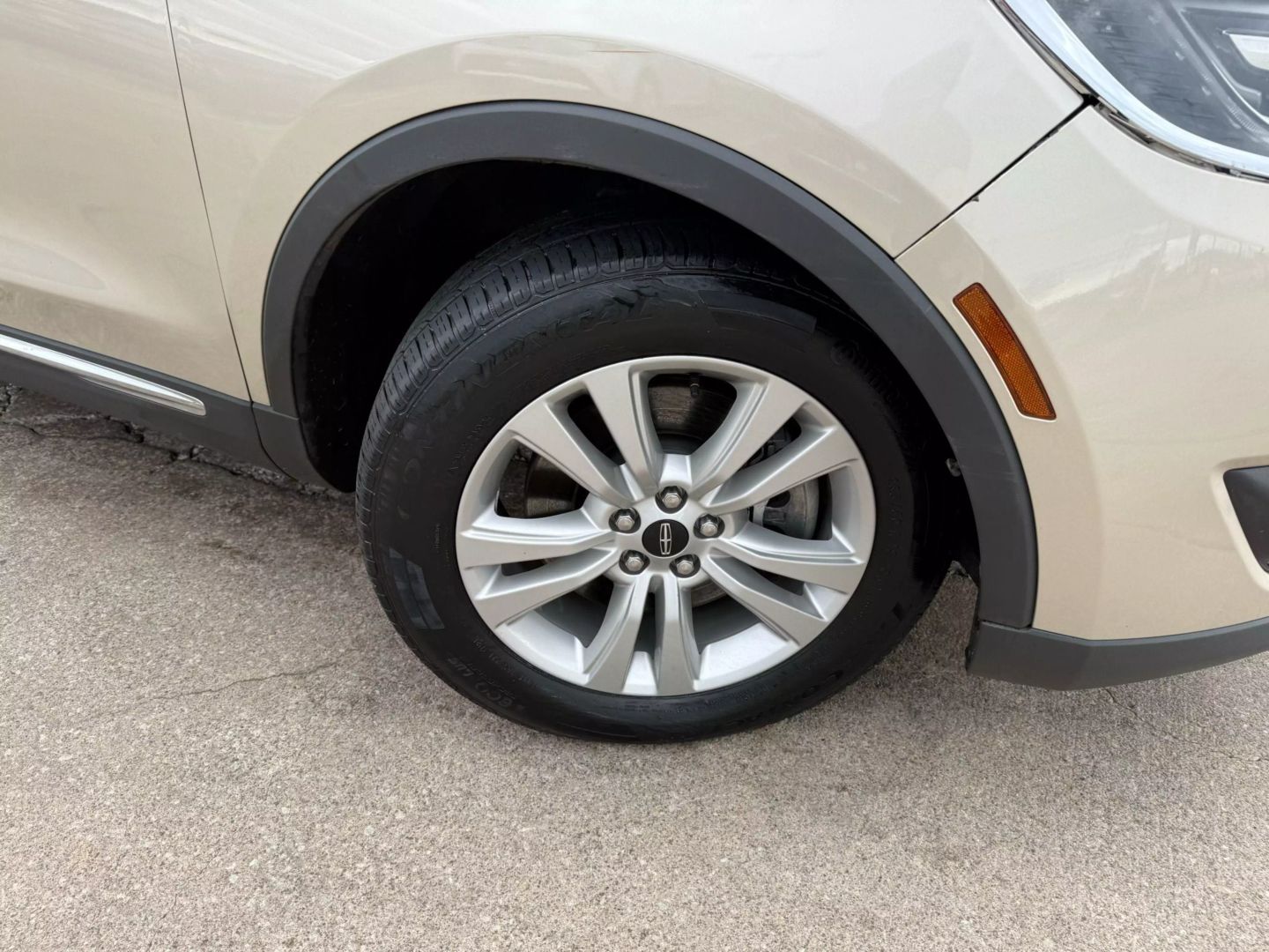 2017 Lincoln Mkx - Image 58