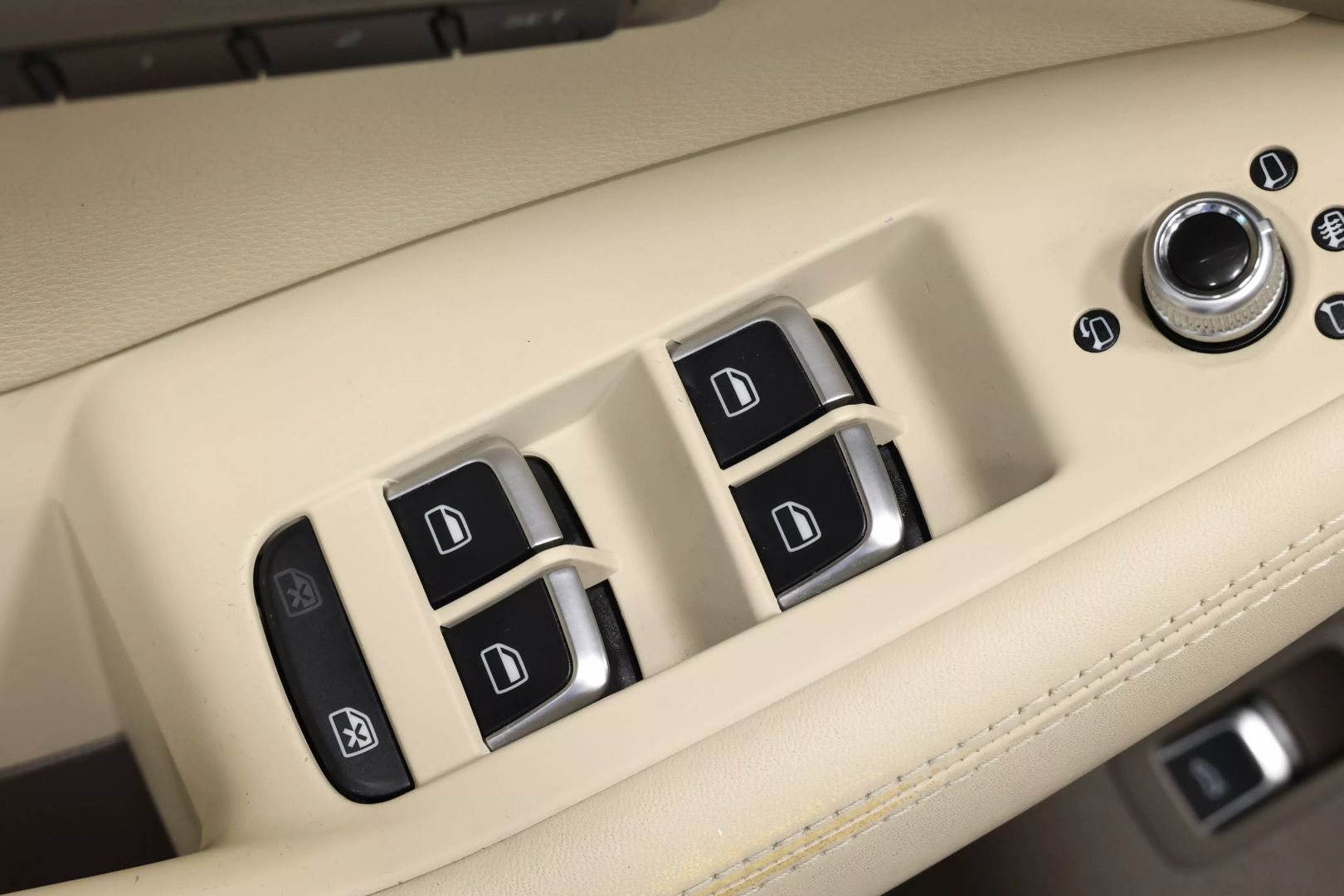 2016 Audi Q5 - Image 10