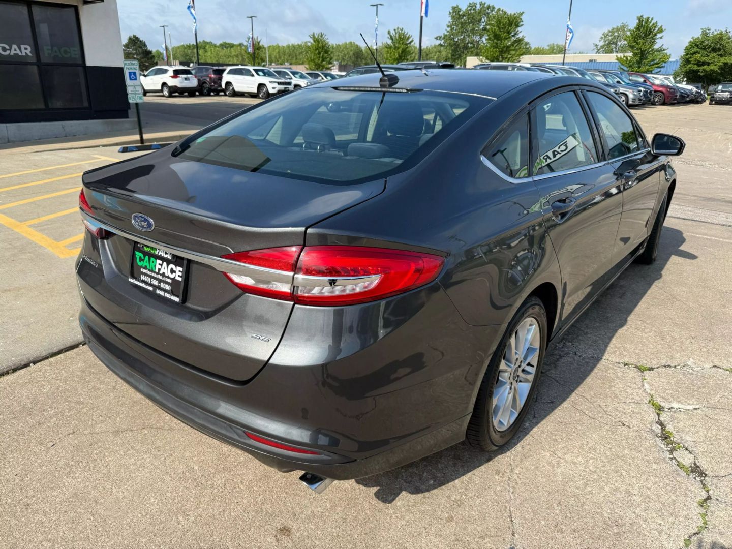 2017 Ford Fusion - Image 12