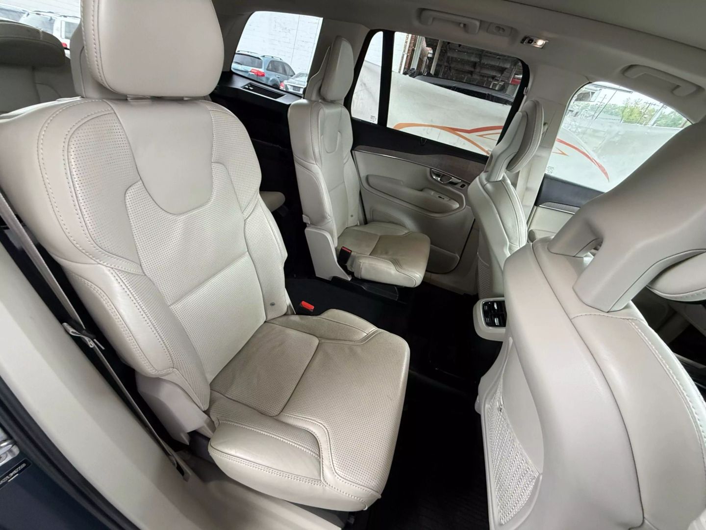 2021 Volvo Xc90 - Image 24