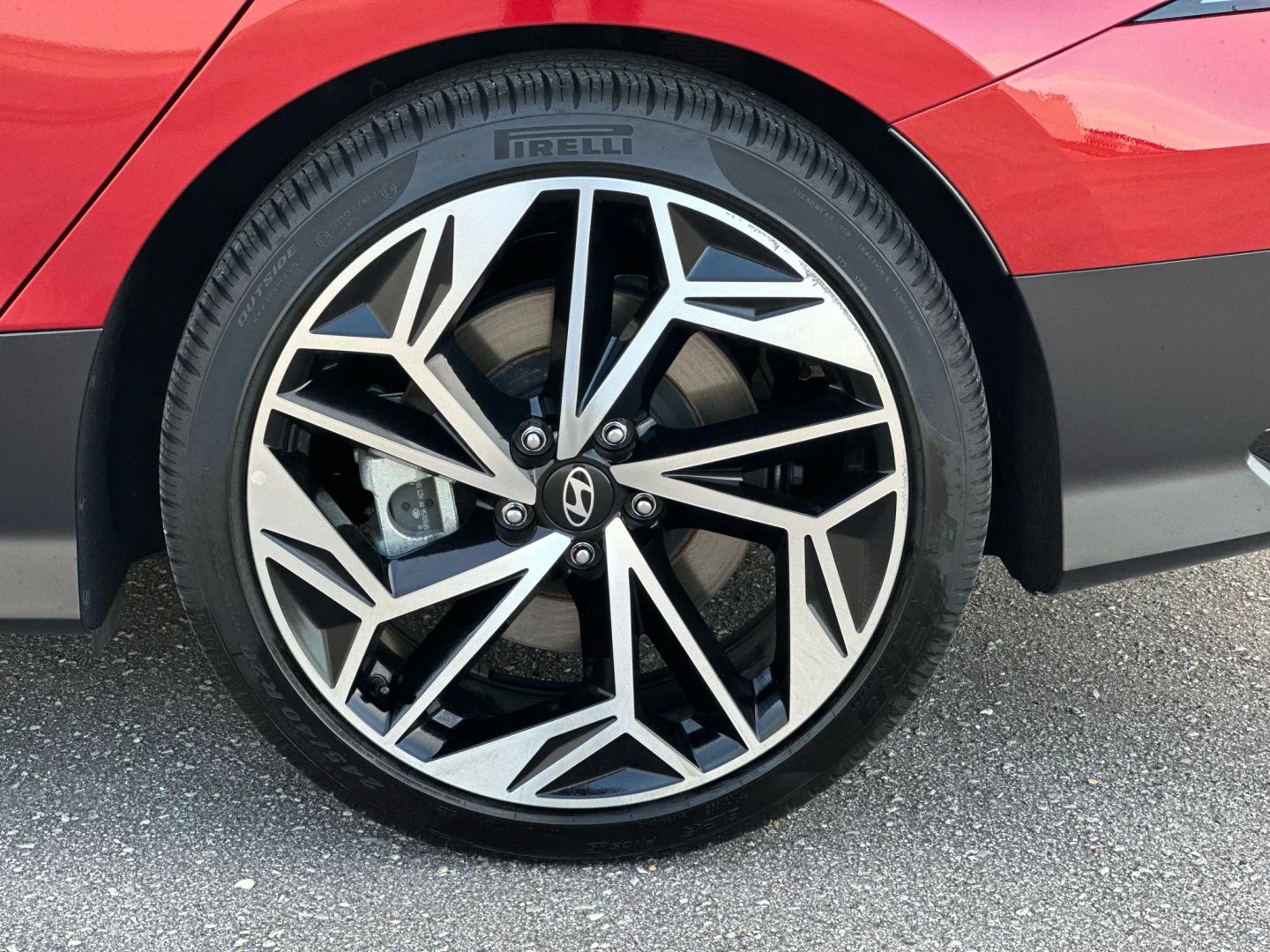 2023 HYUNDAI IONIQ 6 SEDAN ELECTRIC MOTOR SEL SEDAN 4D