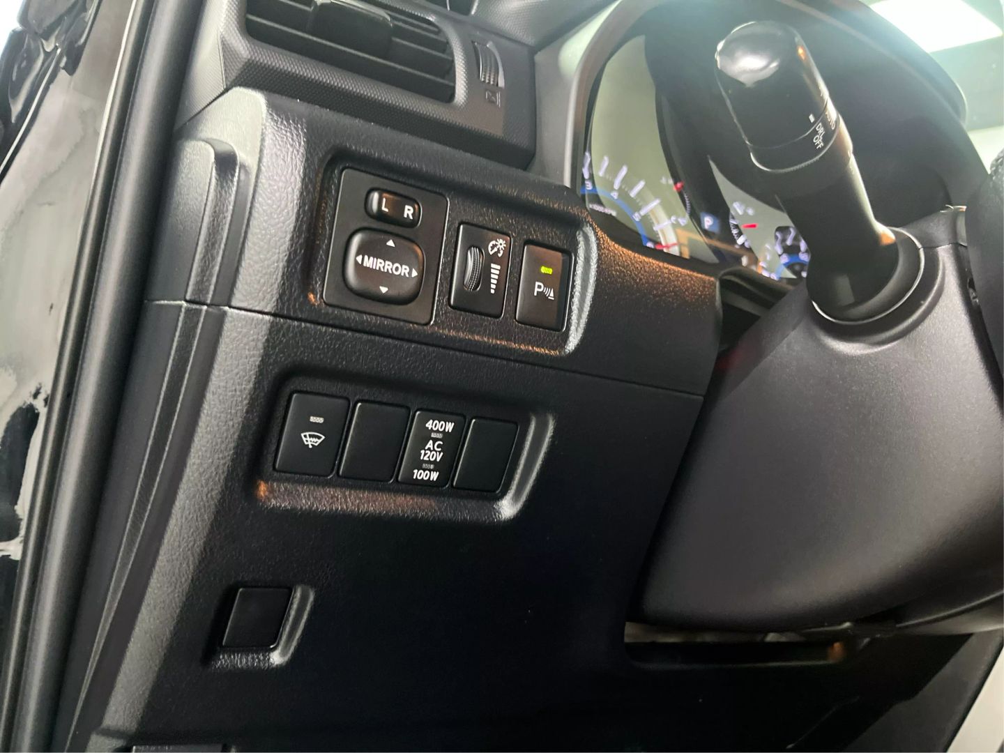 2019 Toyota 4runner - Image 19