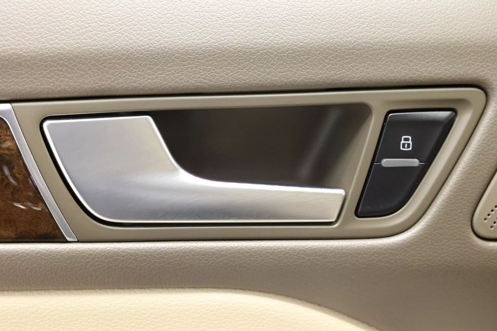 2016 Audi Q5 - Image 51