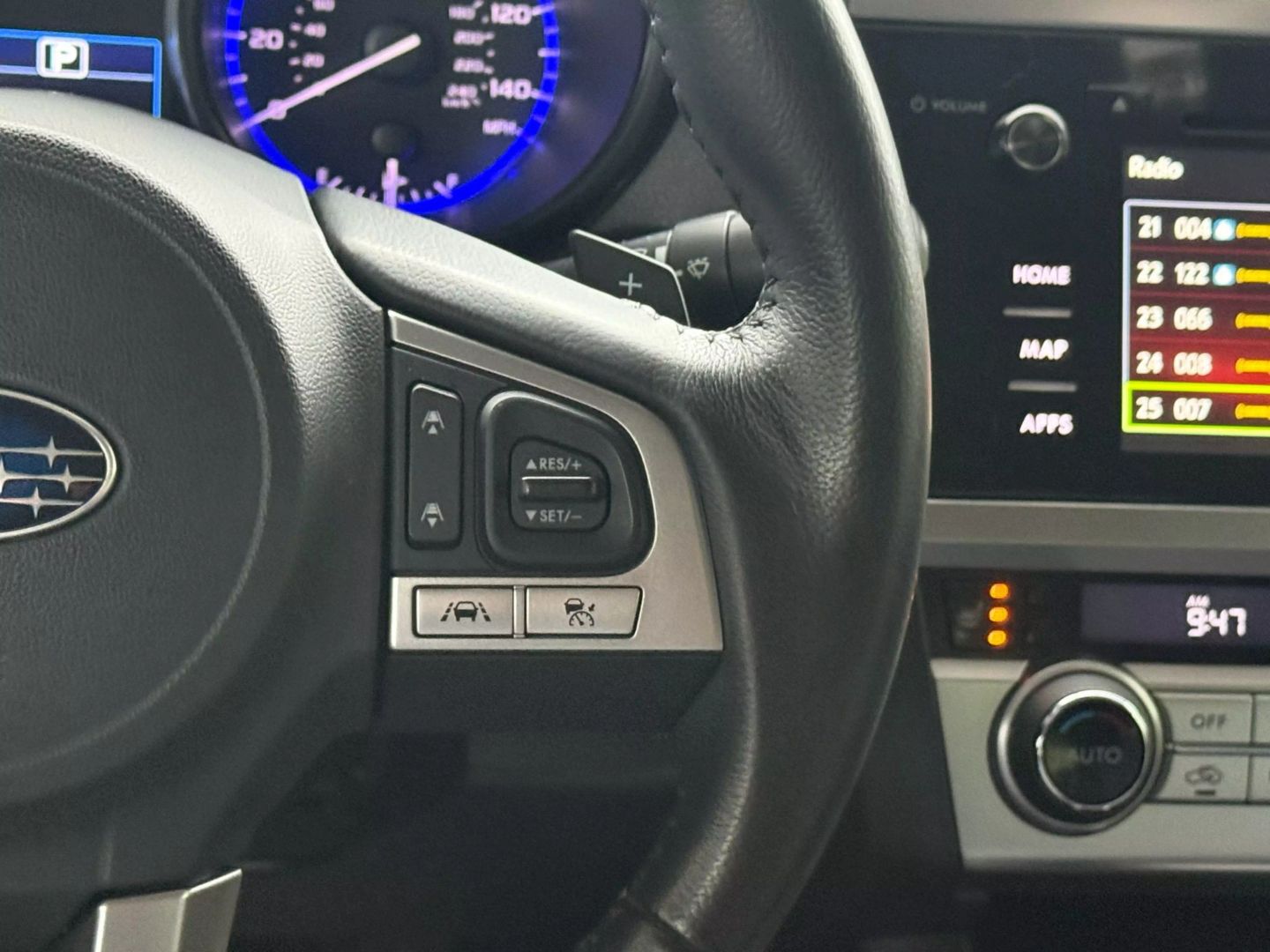 2017 Subaru Legacy - Image 36