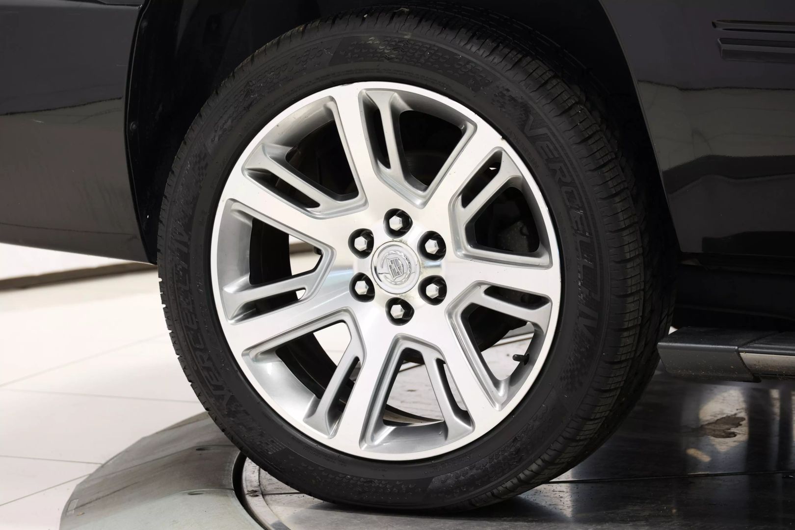 2012 Cadillac Escalade - Image 106