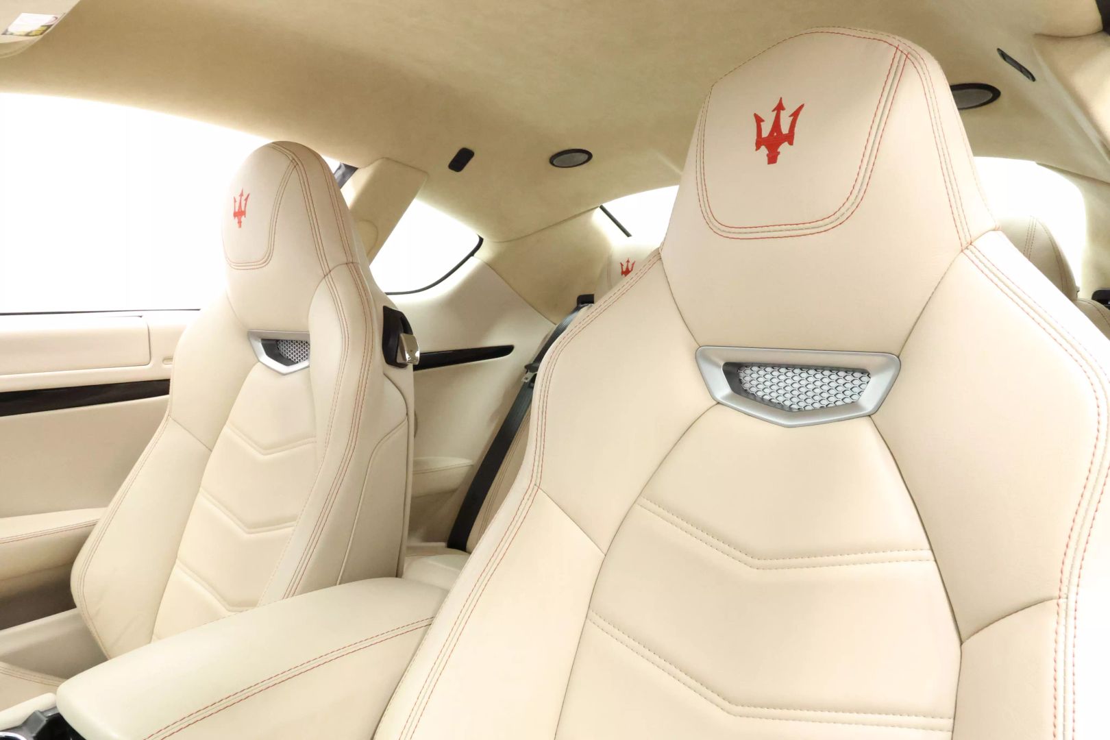 2013 Maserati Granturismo - Image 22