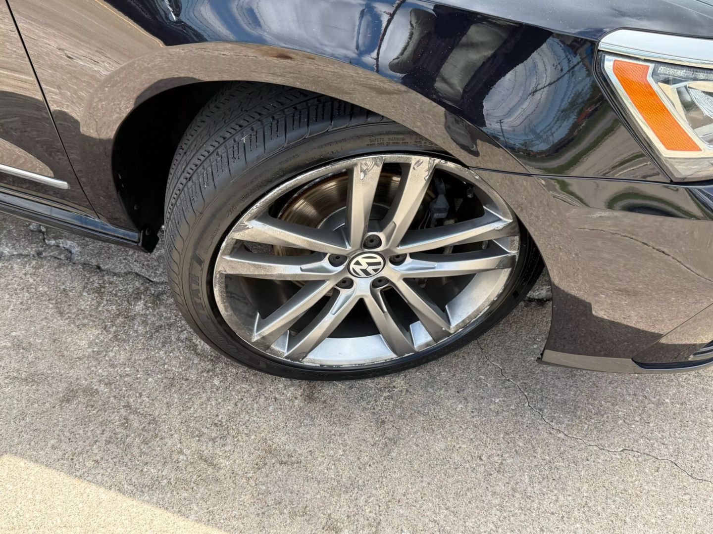 2019 Volkswagen Passat - Image 54