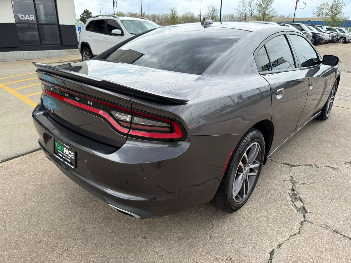 2018 Dodge Charger - Image 13