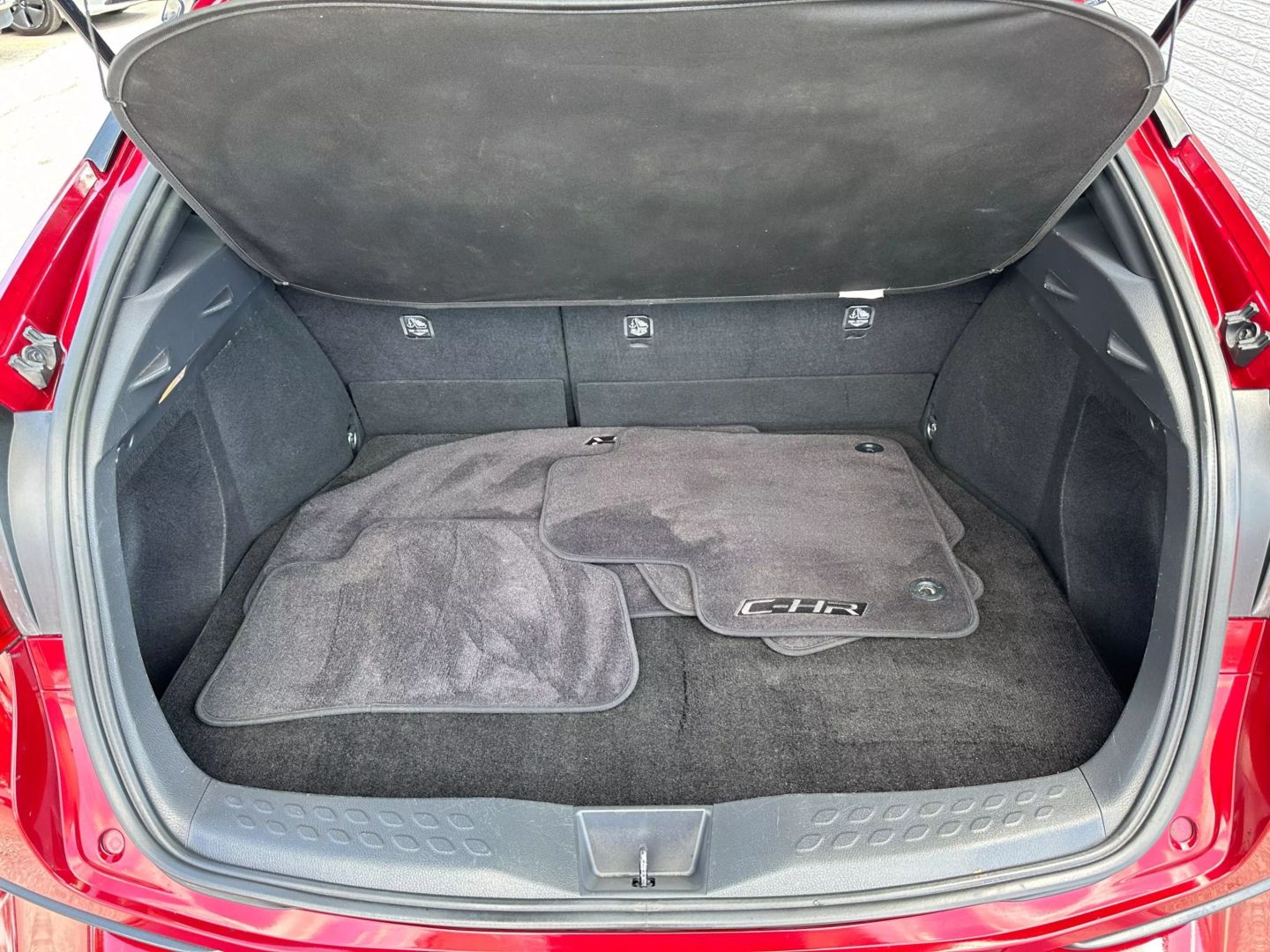 2019 Toyota C-hr - Image 18