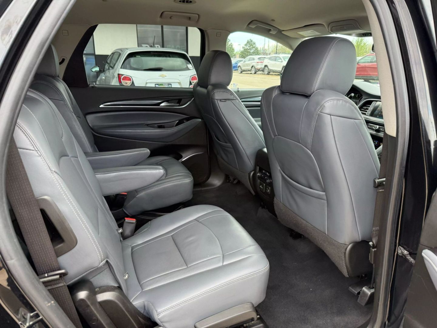 2019 Buick Enclave - Image 23