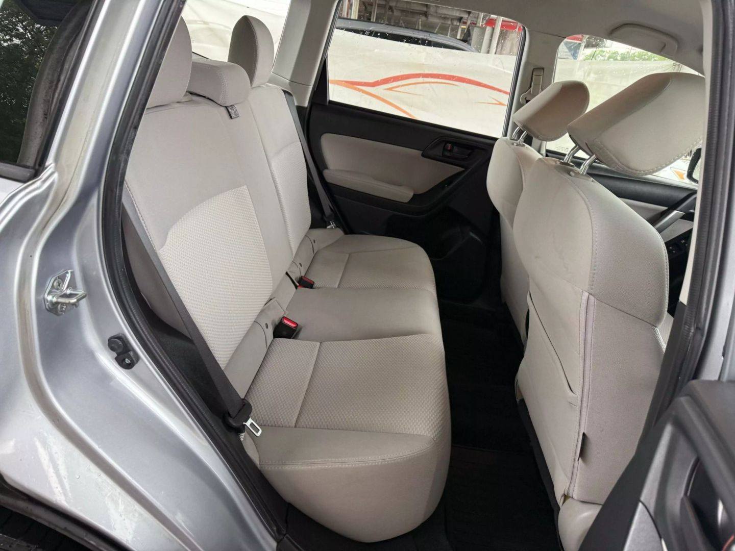 2015 Subaru Forester - Image 22