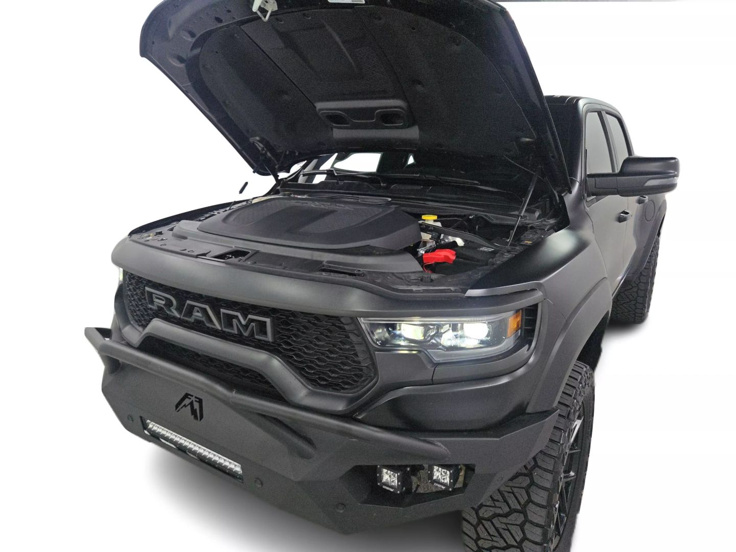 2024 Ram 1500 Crew Cab - Image 12
