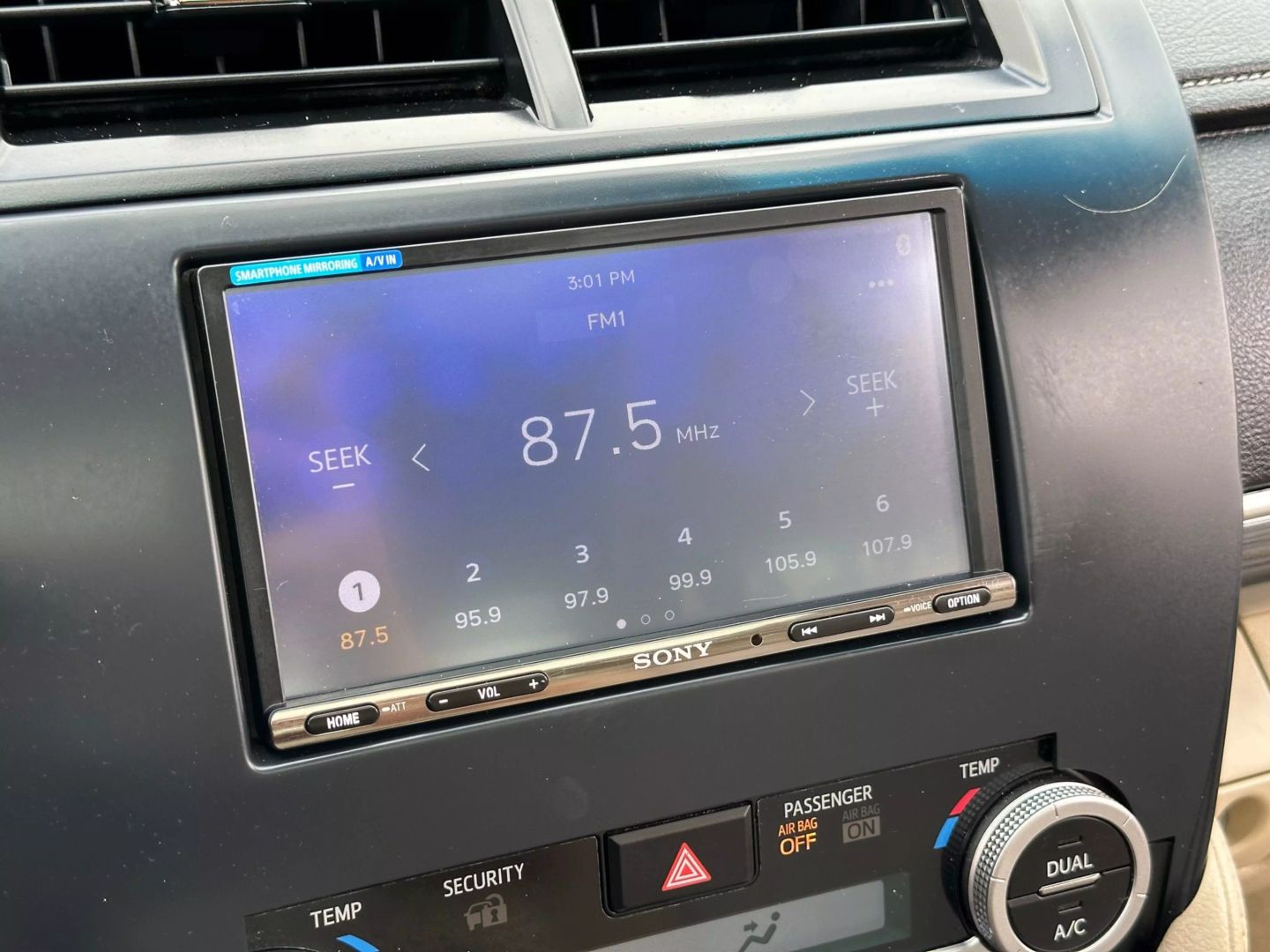 2012 Toyota Camry - Image 31