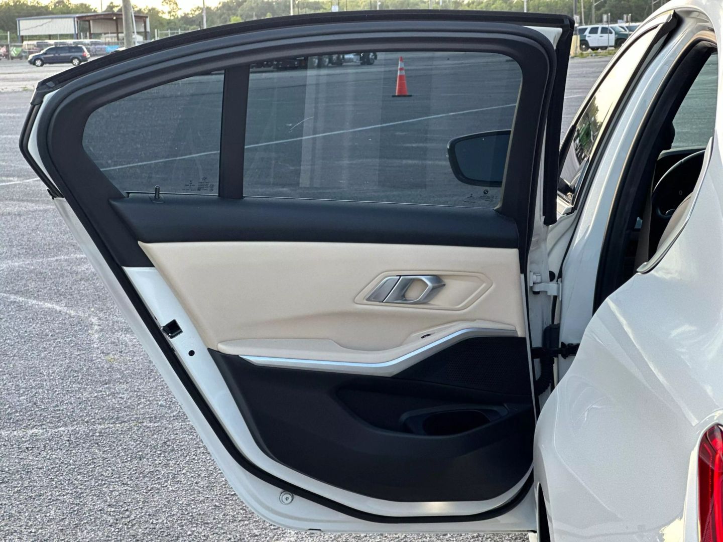 2020 BMW 3 SERIES SEDAN 4-CYL, TURBO, 2.0 LITER 330I SEDAN 4D