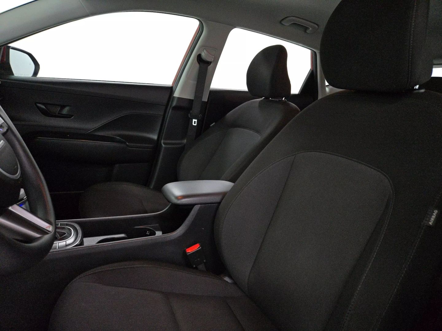 2024 Hyundai Kona - Image 21